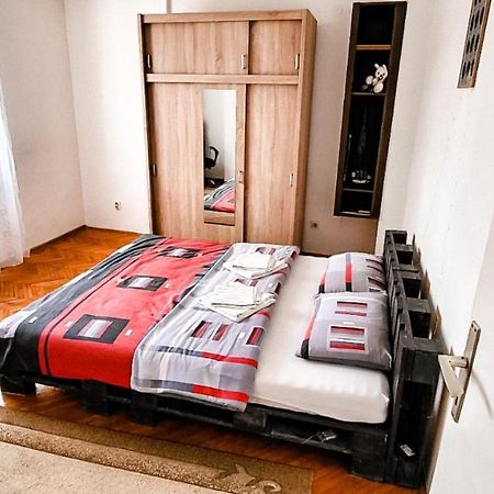 3Pko City Center Apartment Banja Luka Ngoại thất bức ảnh